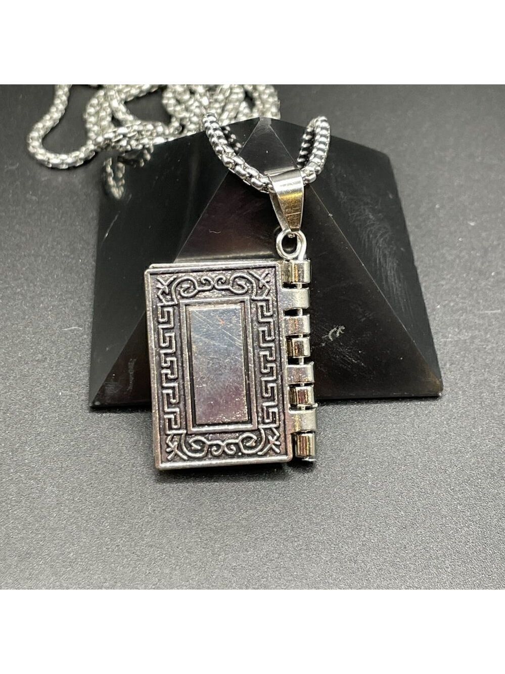 Holy Bible with The Lord's Prayer Necklace / Pendant #858 - Picture 16 of 16